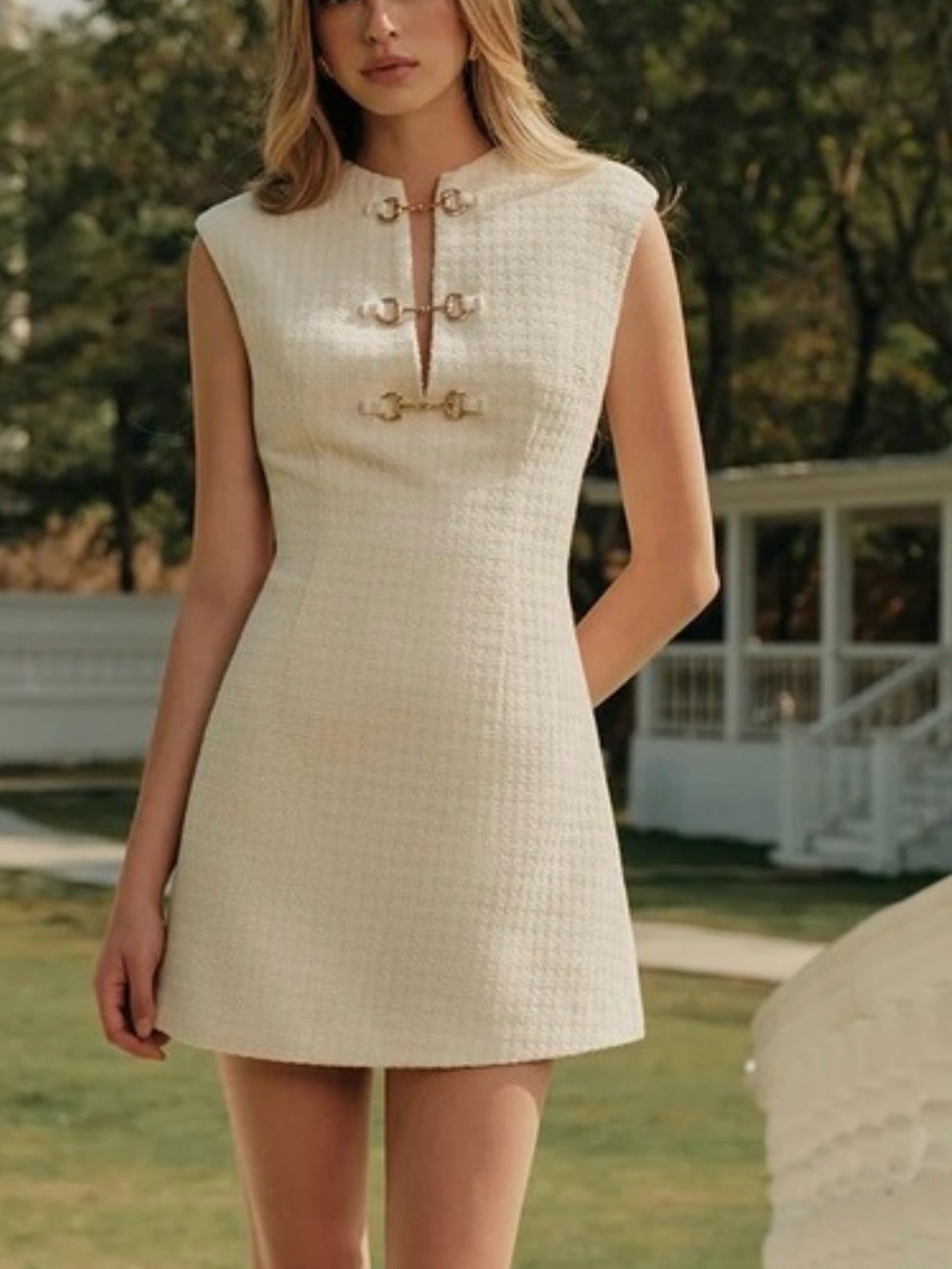 NWT Commense PINK tweed Mini Dress with gold clasps! Small